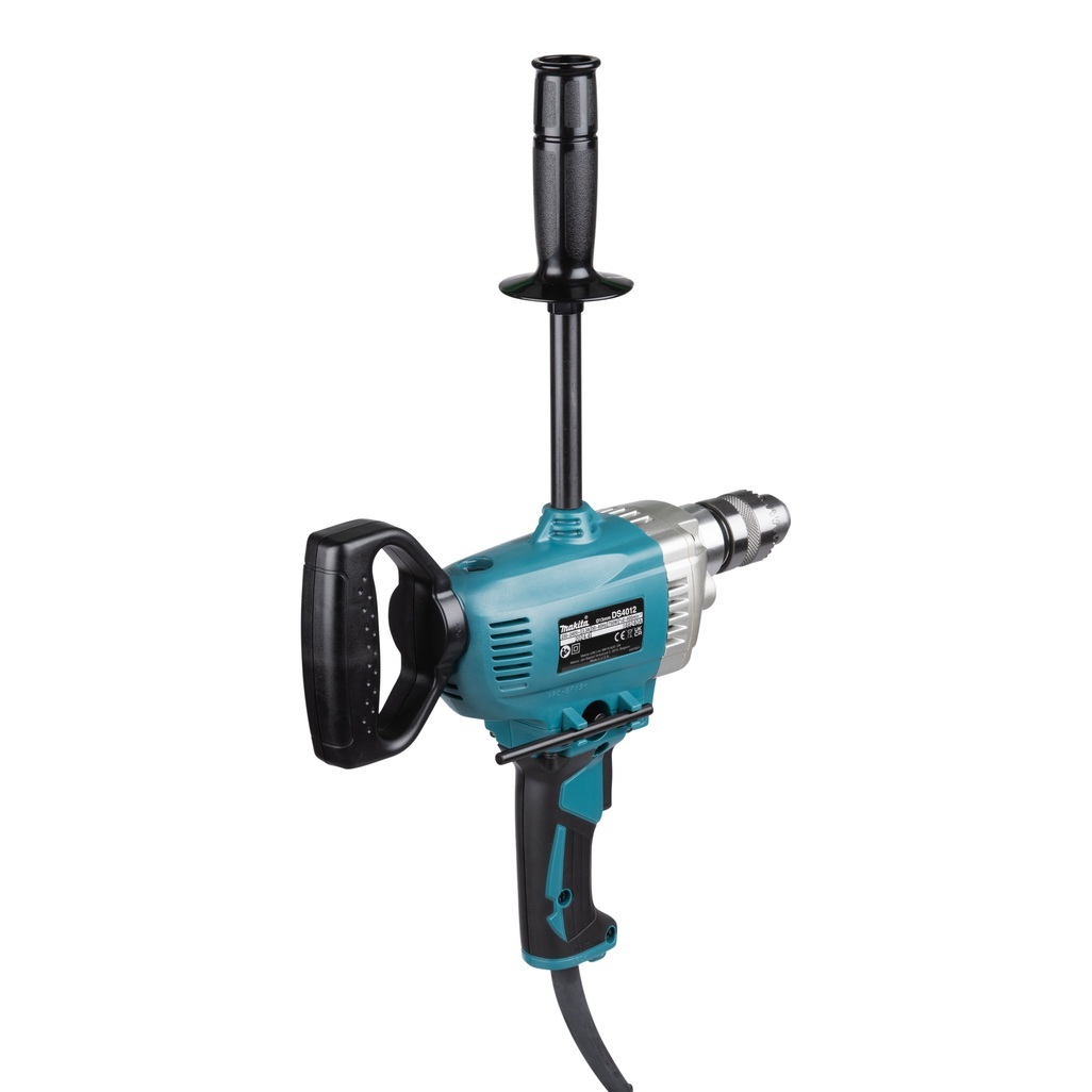 DS4012 Trapano Miscelatore a Corrente Trapano miscelatore 13 mm cremagliera. Trapano miscelatore a bassa velocità con elevata coppia per la miscelazione dei materiali. Mandrino a cremagliera per un maggior fissaggio dell'inserto durante la lavorazione. Grande interruttore elettronico con selettore reversibilità e blocco per uso continuo. Impugnatura ergonomica soft grip per un maggior comfort durante l'utilizzo. Impugnatura posteriore a forma di "D" orientabile su 24 posizioni per adattarsi alle esigenze dell'operatore. Un quadrante di velocità variabile per regolare la portata e la direzione. Adatto per grosse punte da trapano e per la miscelatura. Cavo di alimentazione 2,5m. Accessori in dotazione: impugnatura laterale, chiave mandrino.