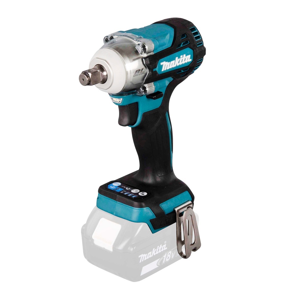 DTW300ZJ – Avvitatore a Impulsi Avvitatore ad impulsi compatto ed efficiente, dotato di motore brushless con diverse regolazioni di potenza Avvitatore ad impulsi potente e compatto, lunghezza di soli 144 mm con attacco da 1/2". Le dimensioni ridotte e il peso ridotto rendono questo attrezzo facile da usare, offrendo una coppia di serraggio massima di 330 Nm. Quattro regolazioni di velocità. Dotato di luce a LED. Fornito in valigetta MAKPAC senza batterie e caricabatterie.