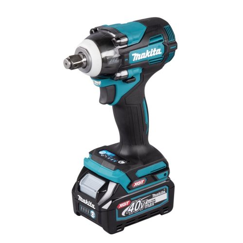 Chiave a impulsi brushless extra compatta ed efficiente con quattro livelli di potenza. Chiave a impulsi potente extra compatta, lunghezza 144 mm, attacco 1/2". Dimensioni e peso ridotto rendono questo utensile facile da usare, offrendo al contempo una coppia di serraggio massima di 350 Nm. Quattro livelli di potenza. 2 LED con pre accensione e funzioni afterglow. Fornita con due batterie 2,5 Ah e caricabatterie rapido, fornita in valigetta Makpac.