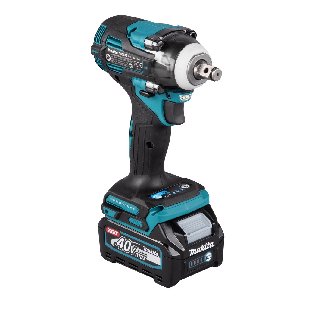 Chiave a impulsi brushless extra compatta ed efficiente con quattro livelli di potenza. Chiave a impulsi potente extra compatta, lunghezza 144 mm, attacco 1/2". Dimensioni e peso ridotto rendono questo utensile facile da usare, offrendo al contempo una coppia di serraggio massima di 350 Nm. Quattro livelli di potenza. 2 LED con pre accensione e funzioni afterglow. Fornita con due batterie 2,5 Ah e caricabatterie rapido, fornita in valigetta Makpac.