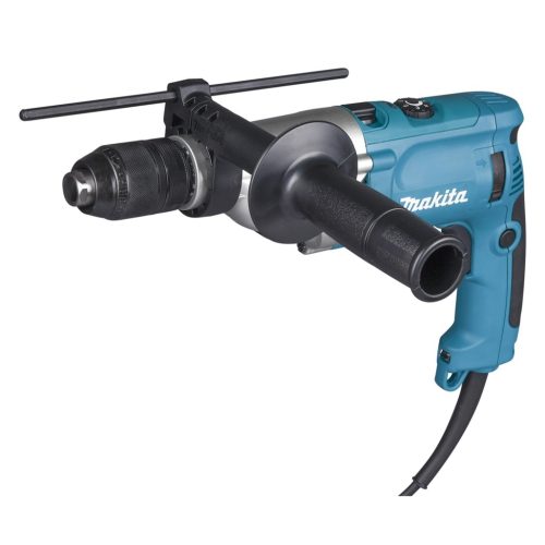 Trapano c/percussione 13 mm - 2 Vel. Trapano avvitatore con percussione da 1.010 W con impugnatura laterale orientabile a 360° e 2 livelli di velocità meccaniche: 0-1.200 e 0-2.900 g/min. 2 funzioni: rotazione, rotazione e percussione che si adattano in base alle applicazione dell'operatore. LED per illuminare la zona di lavoro. Con robusta custodia in alluminio per la trasmissione ad ingranaggi e frizione di sicurezza per l'arresto del motore se la punta del trapano si blocca. Mandrino a sgancio rapido interamente in metallo da 13 mm. Cavo di alimentazione 2,5m. Accessori in dotazione: Impugnatura laterale, asta di profondità, valigetta makpac tipo 1 (821549-5).