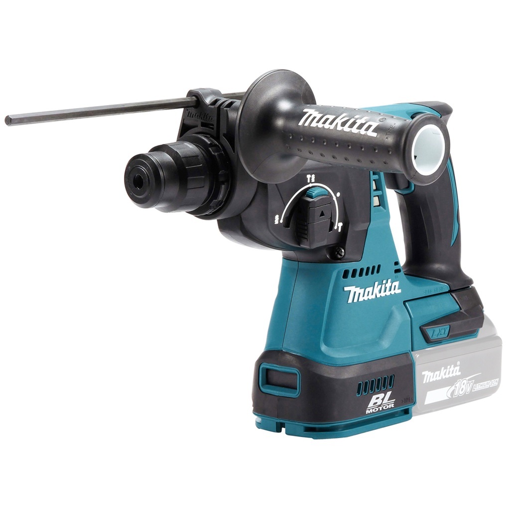18V • SDS-Plus compatibile • 24mm • 2,0 J Tassellatore 18V SDS-Plus compatibile 24 mm - 3 Funz Tassellatore 18V dotato di motore brushless per alte prestazioni con portapunte ad innesto rapido per punte SDS-Plus compatibili. Energia d'urto di 2,0 J. 3 funzioni: rotazione, percussione, rotazione + percussione. La possibilità di funzione reverse di semplice azionamento permette di utilizzare la macchina in entrambi i sensi nella foratura. Orientamento scalpello in 40 angolazioni. La batteria è collegata all'utensile tramite un supporto in gomma per diminuire le vibrazioni durante l'utilizzo. Il sistema XPT permette l'utilizzo in presenza di polvere e gocce d'acqua. Fornito con 2 batterie da 5,0Ah BL1850B, caricabatterie rapido 45' DC18RC, valigetta makpac tipo 4 (821552-6). Accessori in dotazione: impugnatura laterale, asta di profondità, mandrino a sgancio rapido.