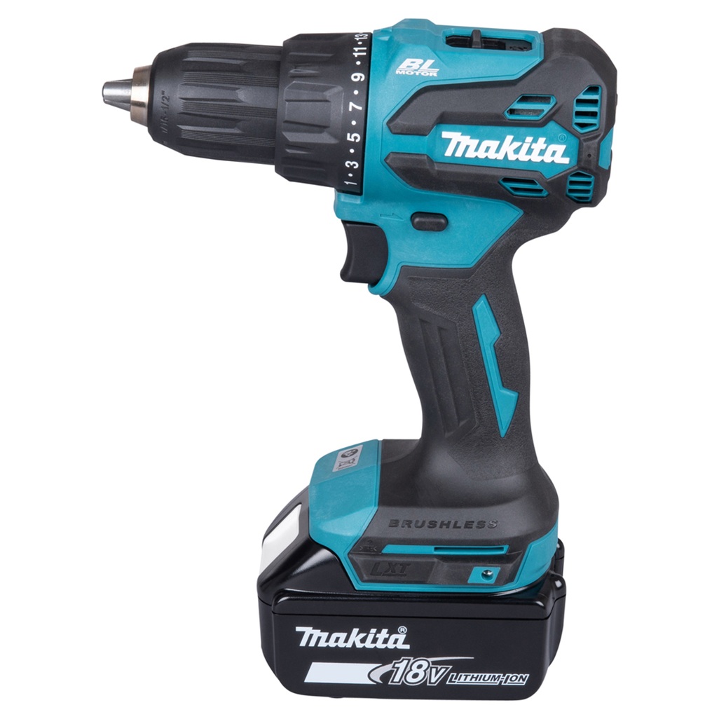 18V • 65Nm • 0-500/0–1.900 g/min Trapano avvitatore c/ percussione 18V 13 mm - 65Nm + 74 accessori Trapano avvitatore con percussione 18V efficiente dotato di motore brushless per applicazioni di avvitatura e foratura con o senza l'utilizzo della percussione. Possibilità di impostare due livelli di potenza. Coppia di serraggio massima 65 Nm. Uno strumento versatile per installatori, costruttori e personale di manutenzione. Luce LED integrata. Fornito con 2 batterie 3,0 Ah BL1830B + caricabatterie rapido 22' DC18RC. Accessori in dotazione: makpac, valigetta con 74 accessori.
